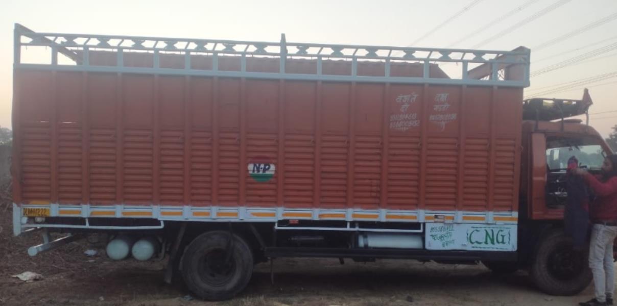 SML Isuzu Samrat image 2